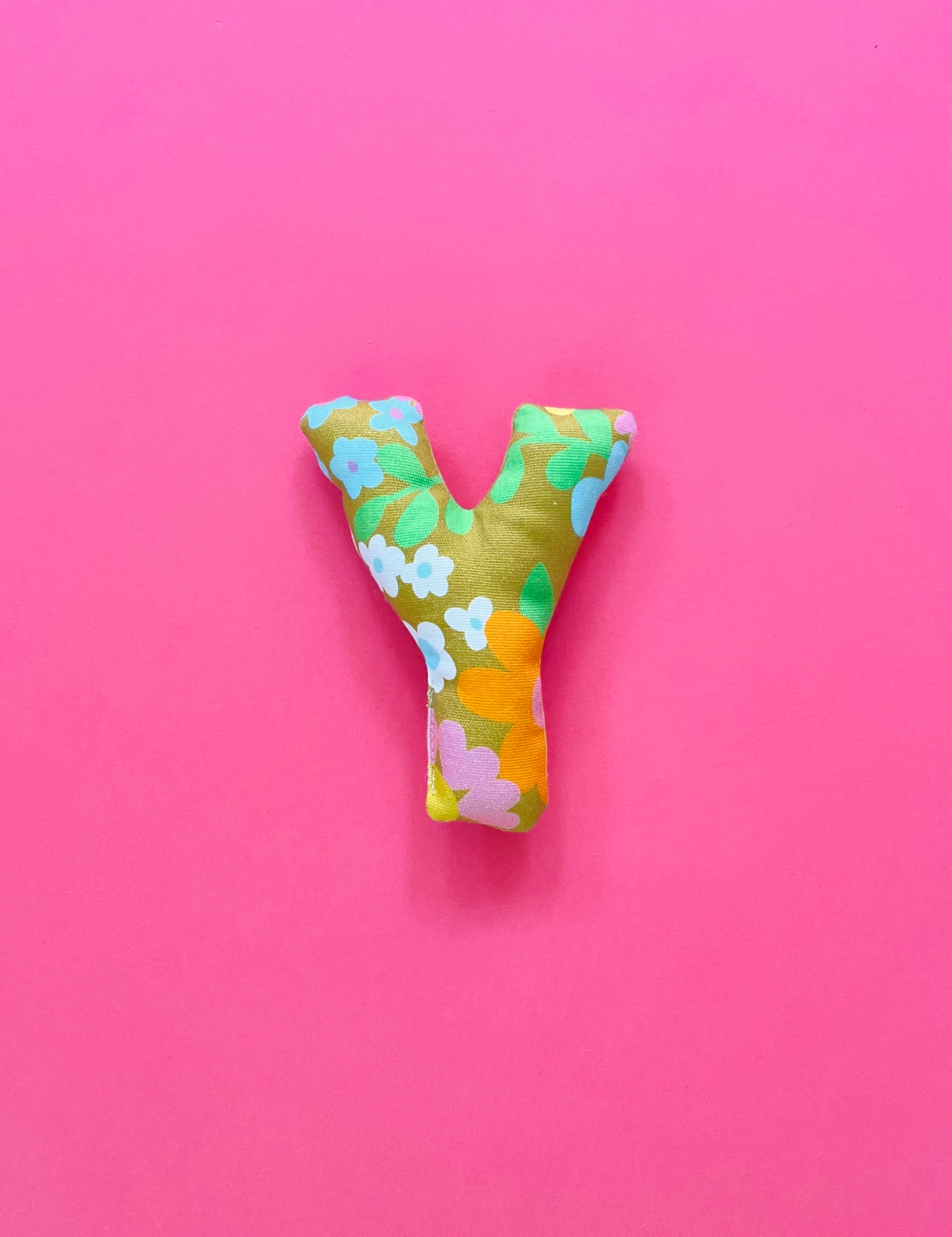 Letter Ornament — Y